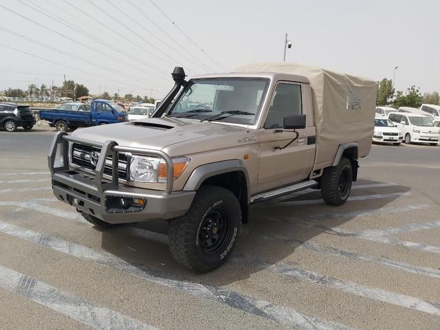 2015 Toyota Land Cruiser p/up