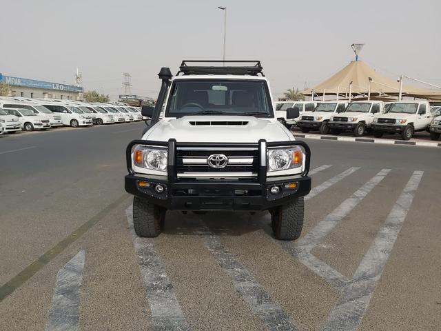 2018 Toyota Land Cruiser