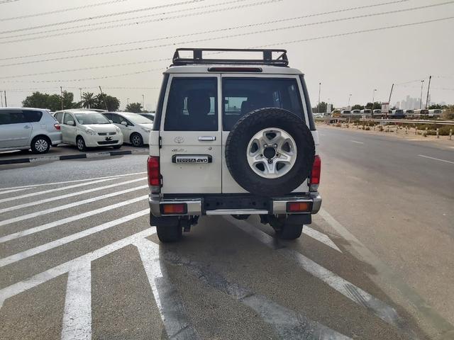 2018 Toyota Land Cruiser