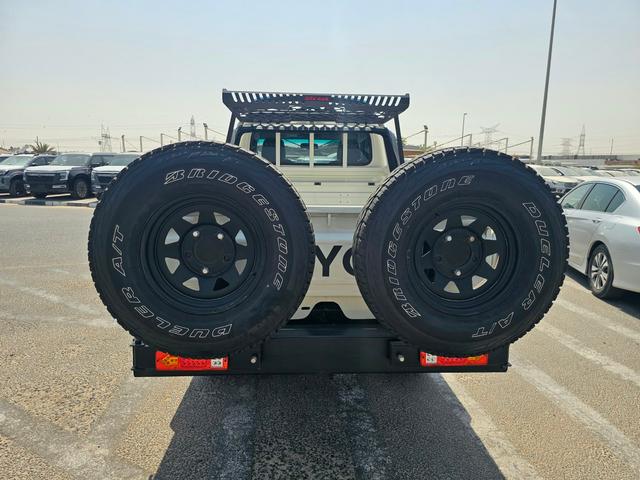 2020 Toyota Land Cruiser p/up