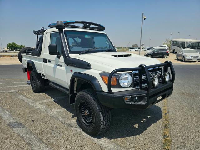 2020 Toyota Land Cruiser p/up