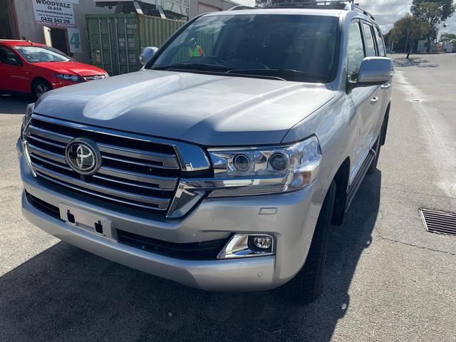 2019 Toyota Land Cruiser Sahara