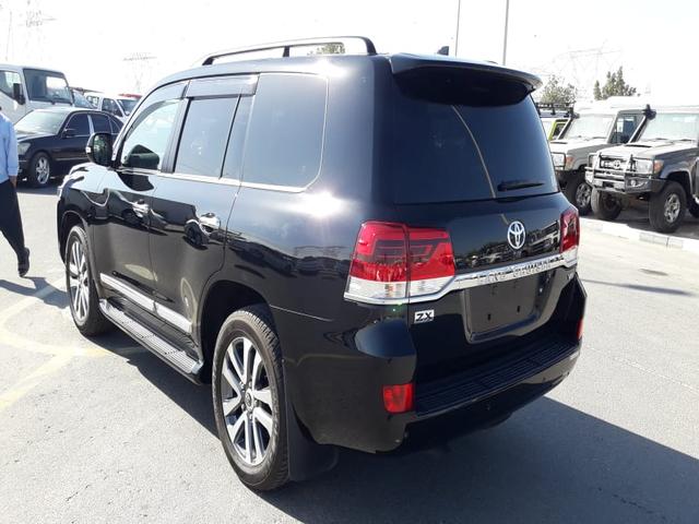 2016 Toyota Land Cruiser ZX