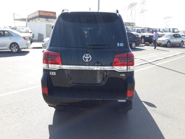2016 Toyota Land Cruiser ZX