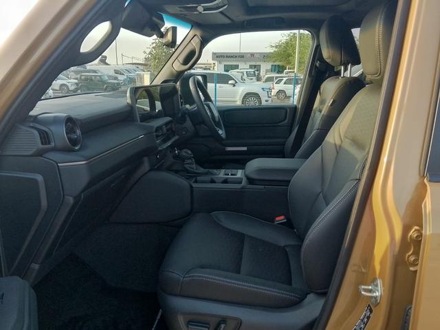 2025 Toyota Landcruiser Prado