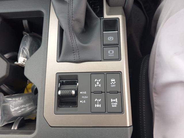 2025 Toyota Landcruiser Prado