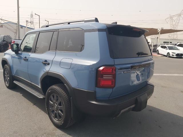 2025 Toyota Landcruiser Prado