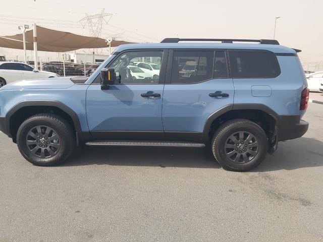 2025 Toyota Landcruiser Prado