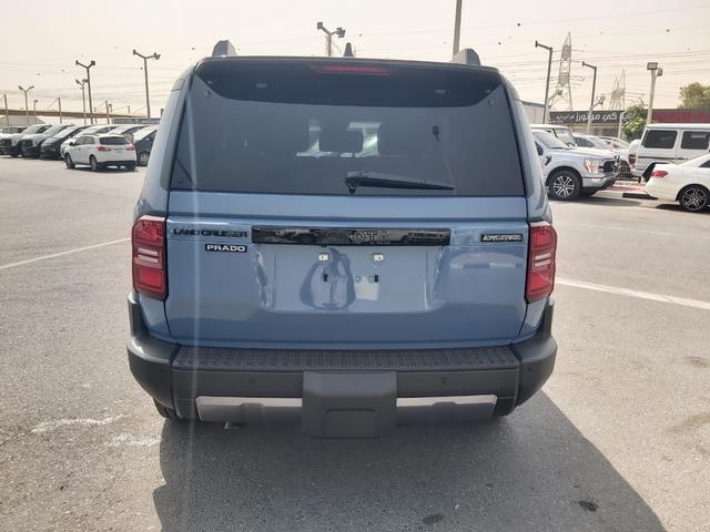 2025 Toyota Landcruiser Prado
