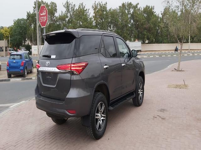 2021 Toyota Fortuner