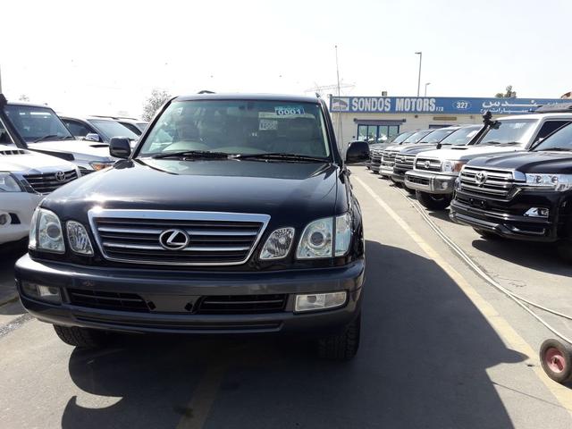 2004 Lexus LX 470