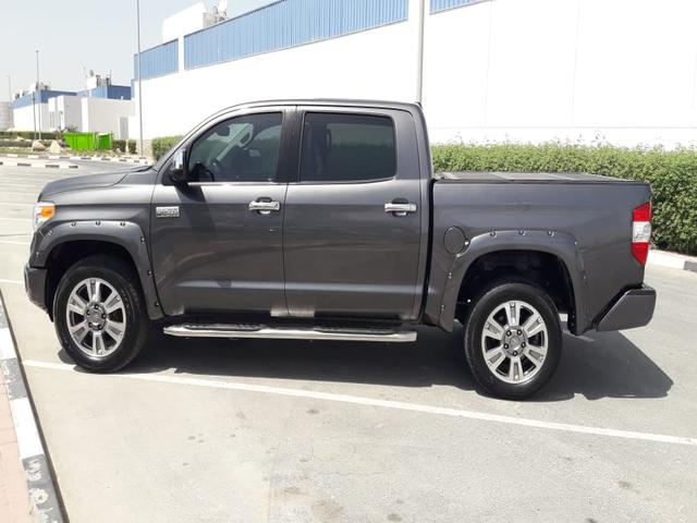 2014 Toyota Tundra 4WD Truck