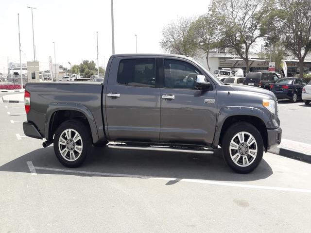 2014 Toyota Tundra 4WD Truck