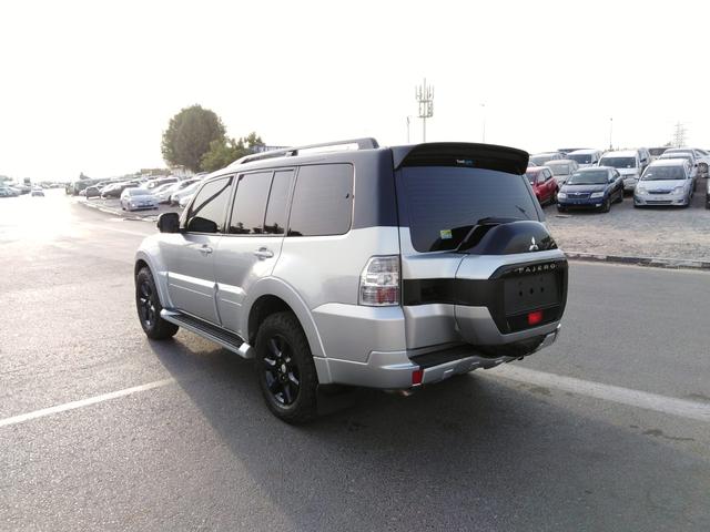 2020 Mitsubishi Pajero Sports