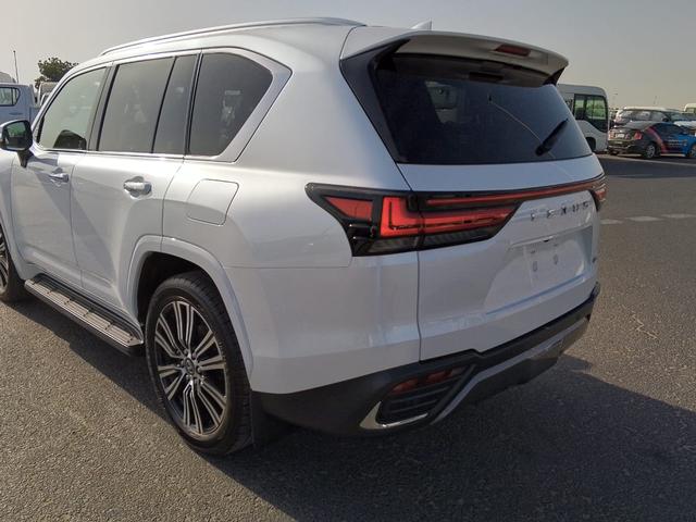 2024 Lexus LX