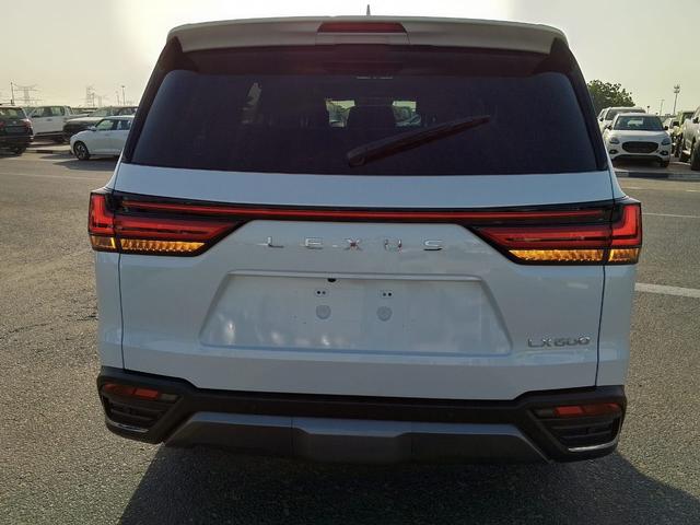 2024 Lexus LX