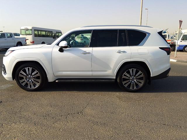 2024 Lexus LX