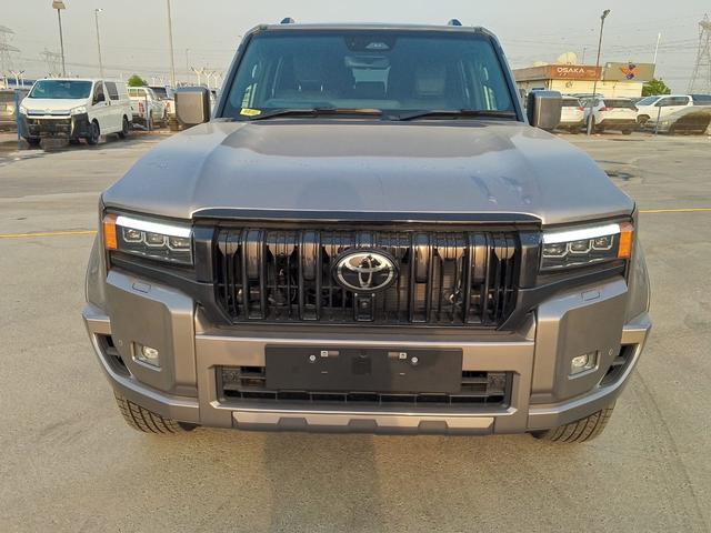 2025 Toyota LAND CRUISER PRADO KAKADU