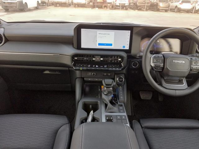 2025 Toyota LAND CRUISER PRADO KAKADU