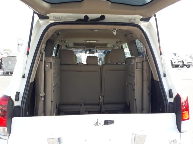 2011 Toyota Land Cruiser