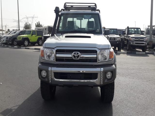 2013 Toyota Land Cruiser