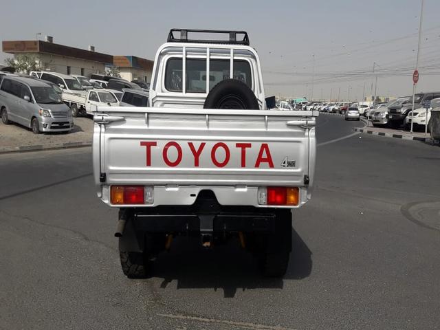 2013 Toyota Land Cruiser