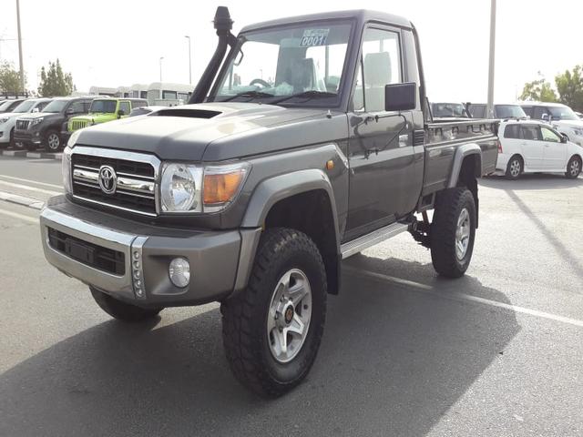 2012 Toyota Land Cruiser