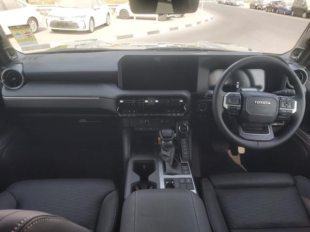 2025 Toyota LAND CRUISER PRADO KAKADU