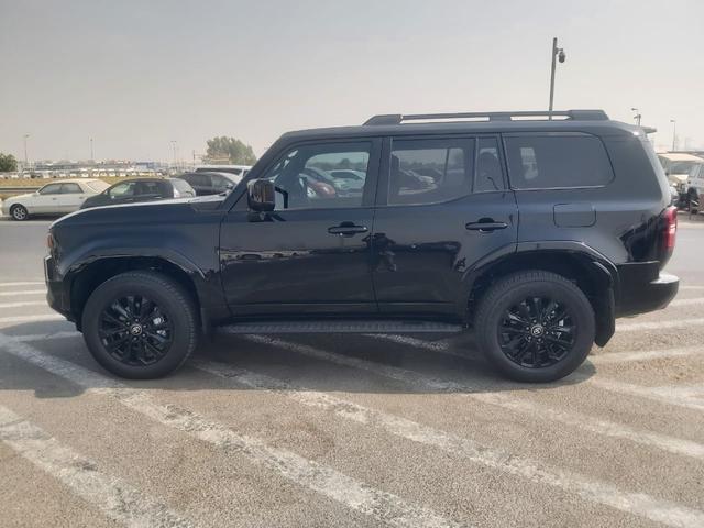 2025 Toyota LAND CRUISER PRADO KAKADU