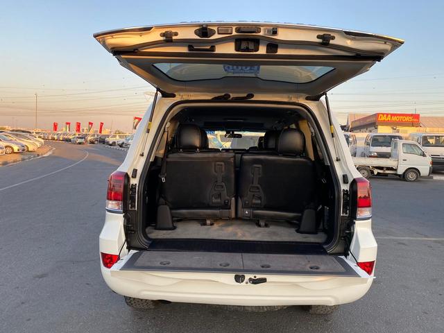 2013 Toyota LAND CRUISER VXR