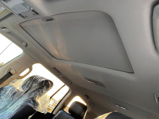 2013 Toyota LAND CRUISER VXR