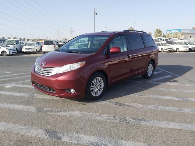 2015 Toyota Sienna