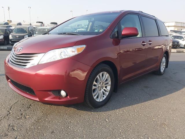 2015 Toyota Sienna