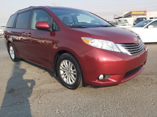 2015 Toyota Sienna