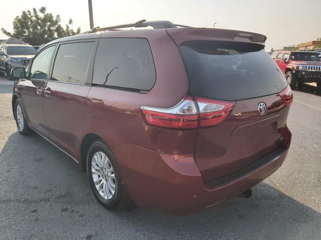 2015 Toyota Sienna