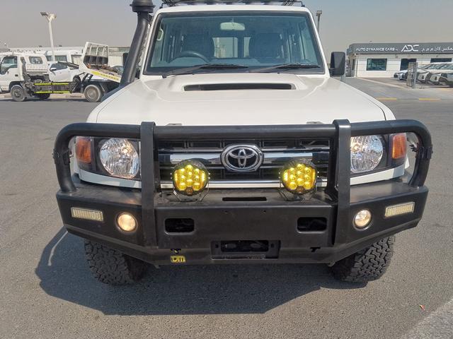 2012 Toyota LAND CRUISER 5D HARDTOP