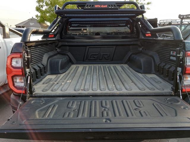 2023 Toyota Hilux