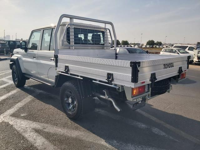 2024 Toyota LAND CRUISER DOUBLE CAB