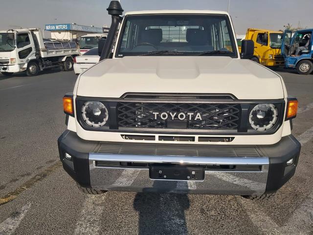 2024 Toyota LAND CRUISER DOUBLE CAB