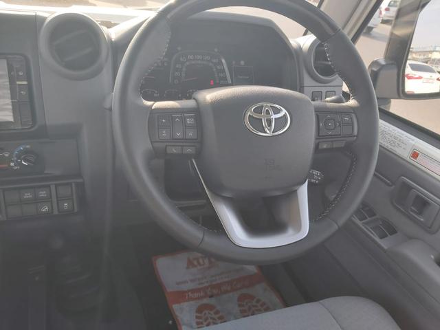 2024 Toyota LAND CRUISER DOUBLE CAB