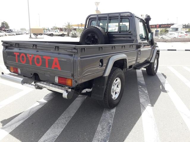 2014 Toyota Land Cruiser