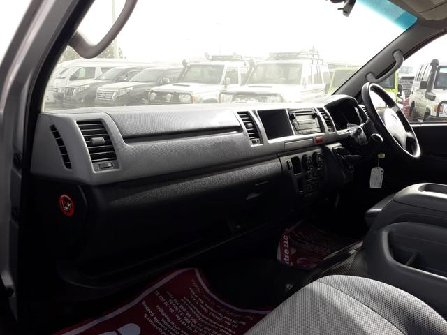 2008 Toyota Hiace