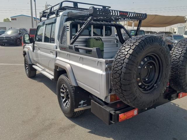 2016 Toyota LAND CRUISER DOUBLE CAB
