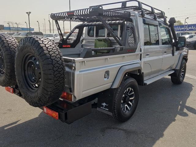 2016 Toyota LAND CRUISER DOUBLE CAB
