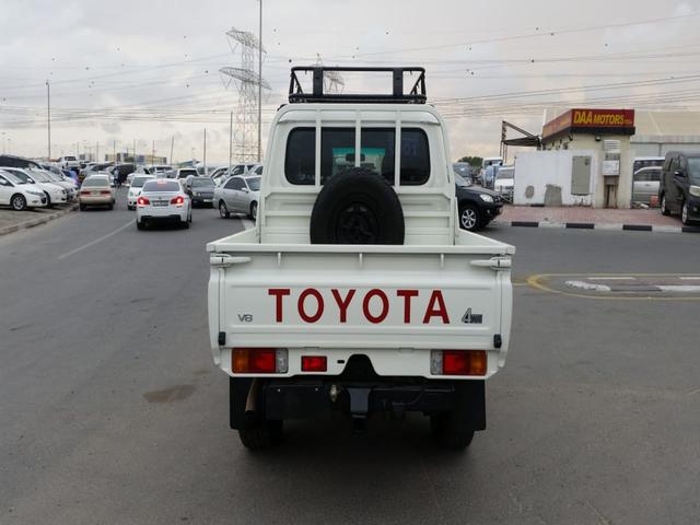 2017 Toyota Land Cruiser