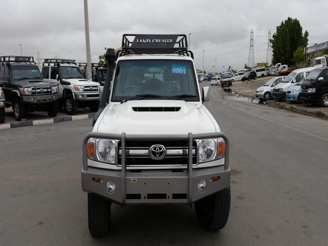 2017 Toyota Land Cruiser