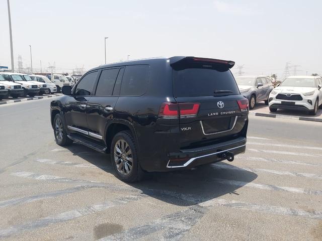 2015 Toyota Land Cruiser