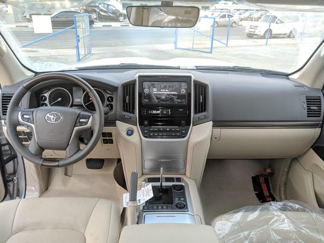 2019 Toyota Land Cruiser