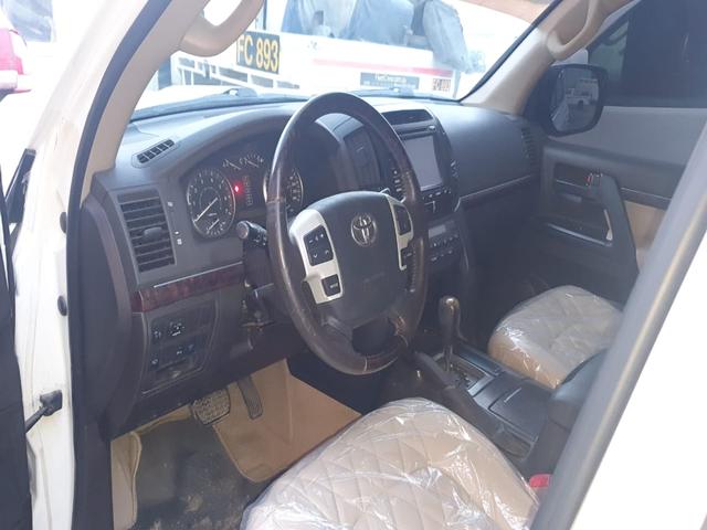 2009 Toyota LAND CRUISER VXR