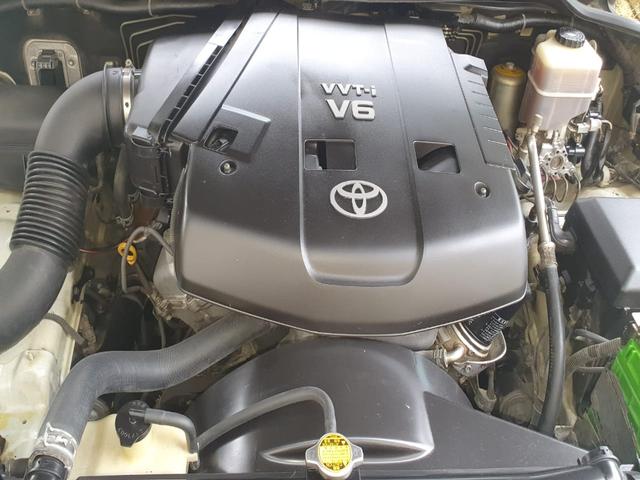 2009 Toyota LAND CRUISER VXR
